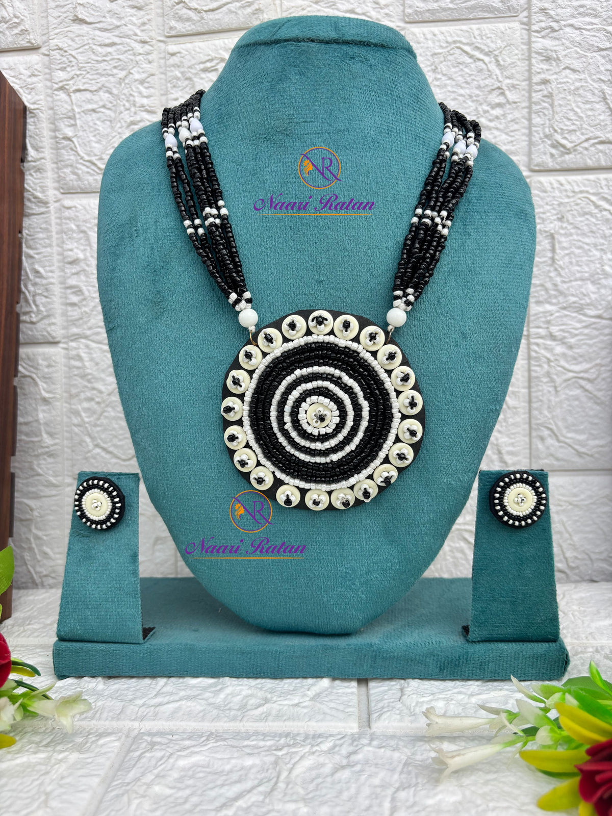 Kutchi Motira Neckpiece 02 Naari Ratan - black white beadwork necklace set
