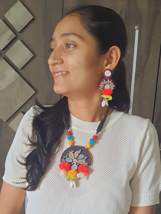 Handmade Multicolour Necklace Set NNS02 with matching earrings by Naari Ratan